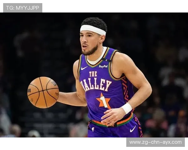 太阳三分如雨，布克复出状态神勇